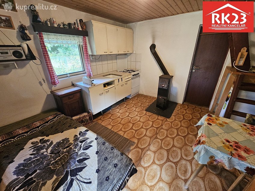 Prodej  chaty 22 m^2 Valy, Valy 