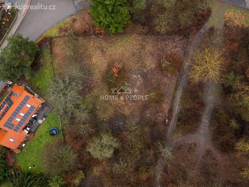 Prodej  zahrady 1247 m^2 Velké Popovice, Velké Popovice 