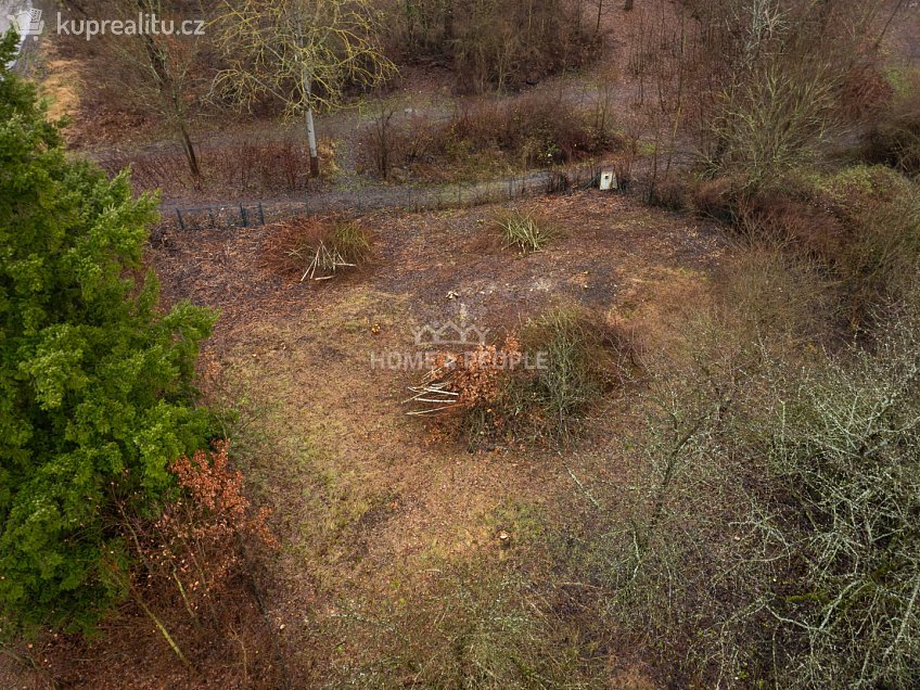Prodej  zahrady 1247 m^2 Velké Popovice, Velké Popovice 