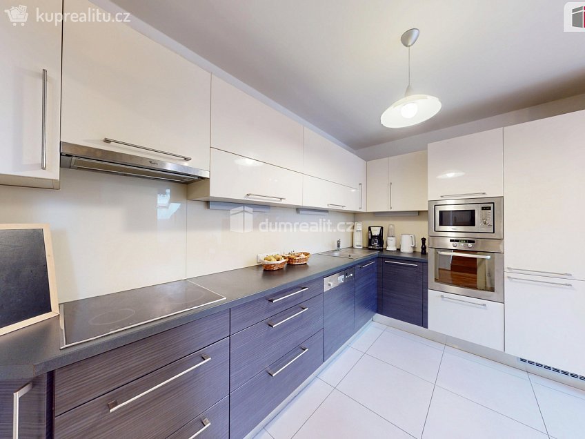 Prodej bytu 5+kk 144 m^2 Americká, Praha 2 