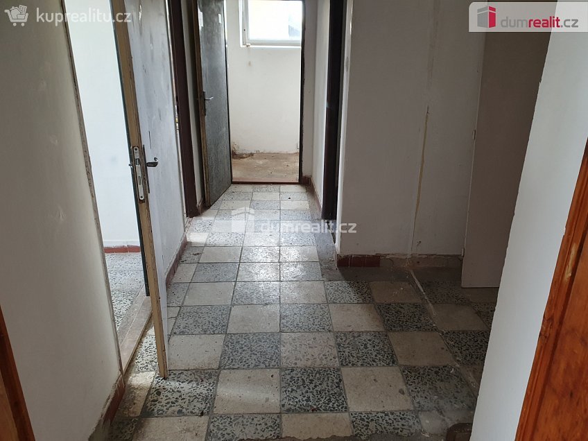 Prodej  výrobních prostor 1230 m^2 Markvartice, Markvartice 