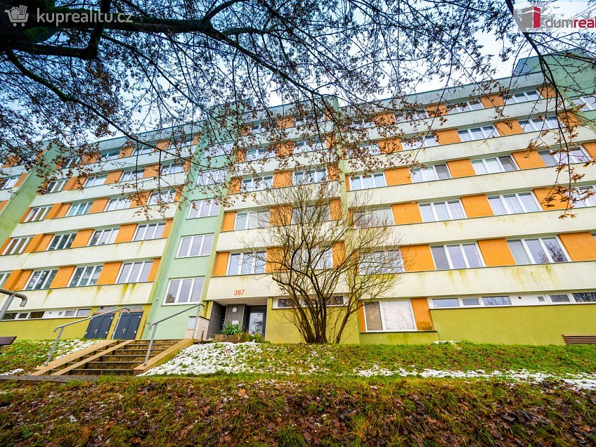 Prodej bytu 1+1 43 m^2 Sídliště Plešivec, Český Krumlov 