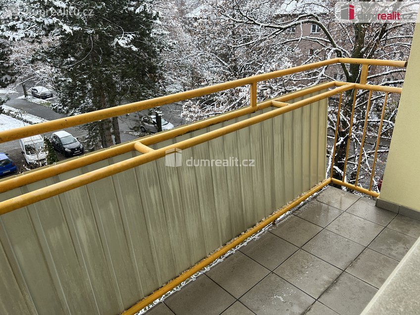 Prodej bytu 3+1 67 m^2 1. máje, Rožnov pod Radhoštěm 