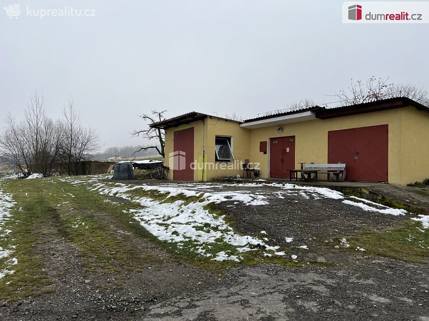 Pronájem  garáže 40 m^2 Branky, Branky 