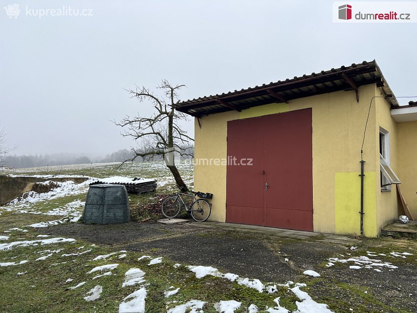 Pronájem  garáže 40 m^2 Branky, Branky 