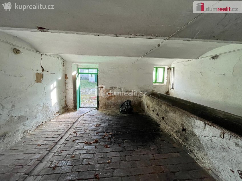 Prodej  rodinného domu 470 m^2 Brumovice, Brumovice 