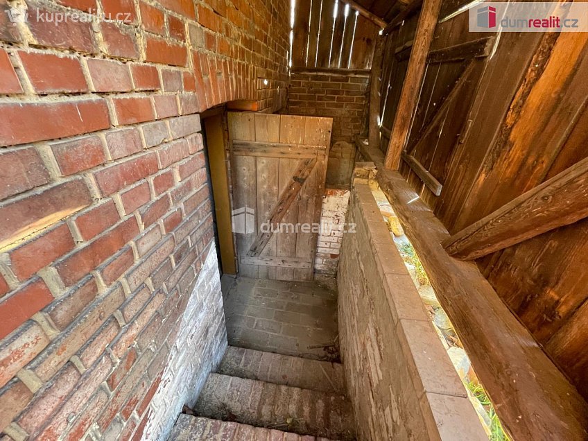 Prodej  rodinného domu 140 m^2 Hraniční, Brumovice 