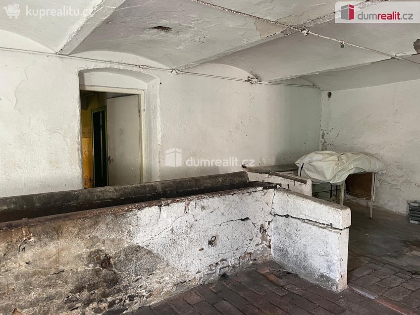 Prodej  rodinného domu 140 m^2 Hraniční, Brumovice 