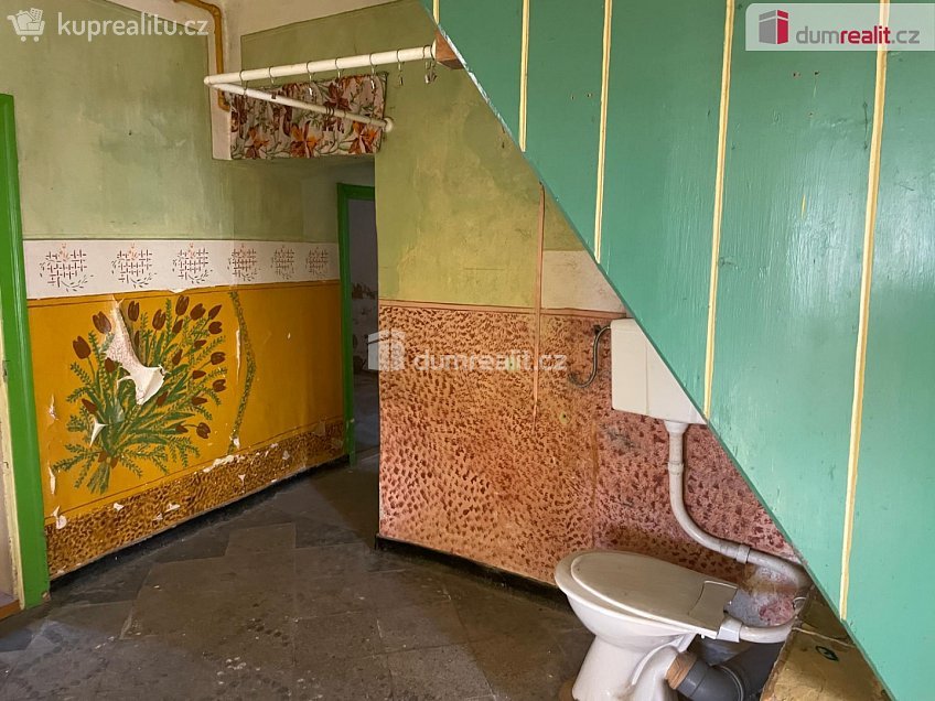 Prodej  rodinného domu 140 m^2 Hraniční, Brumovice 