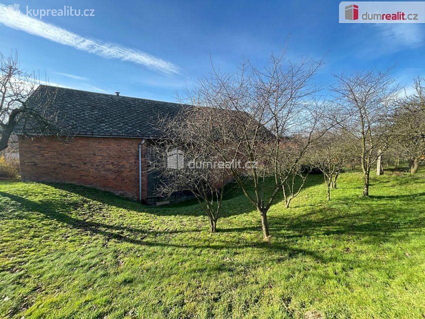 Prodej  rodinného domu 140 m^2 Hraniční, Brumovice 