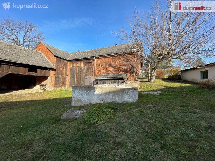 Prodej  rodinného domu 140 m^2 Hraniční, Brumovice 