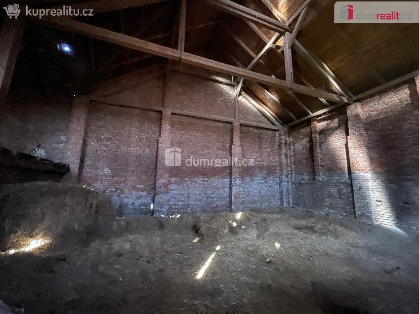 Prodej  rodinného domu 140 m^2 Hraniční, Brumovice 