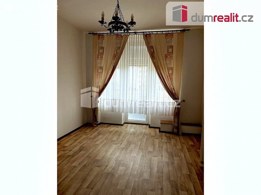 Pronájem bytu 2+1 58 m^2 Hálkova, Plzeň 