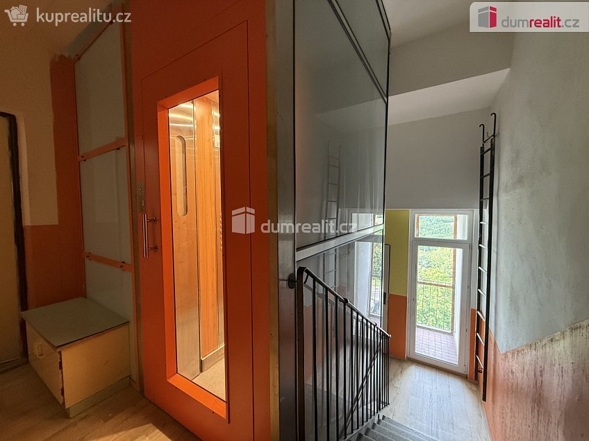 Pronájem bytu 2+1 68 m^2 Větrná, Ústí nad Labem 