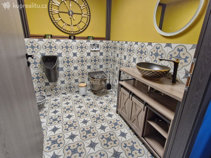 Pronájem  restauračního zařízení 75 m^2 Pasohlávky, Pasohlávky 