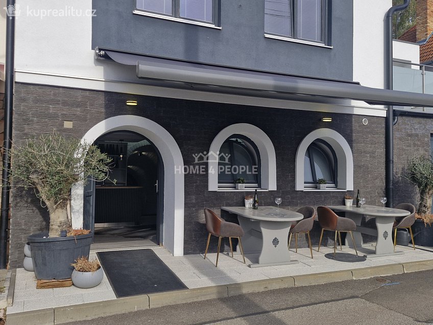 Pronájem  restauračního zařízení 75 m^2 Pasohlávky, Pasohlávky 