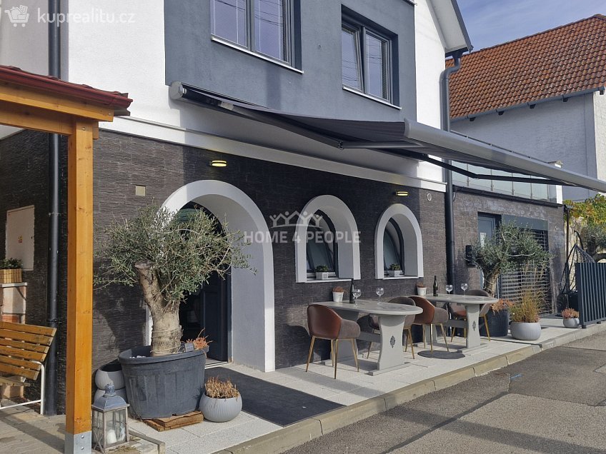 Pronájem  restauračního zařízení 75 m^2 Pasohlávky, Pasohlávky 