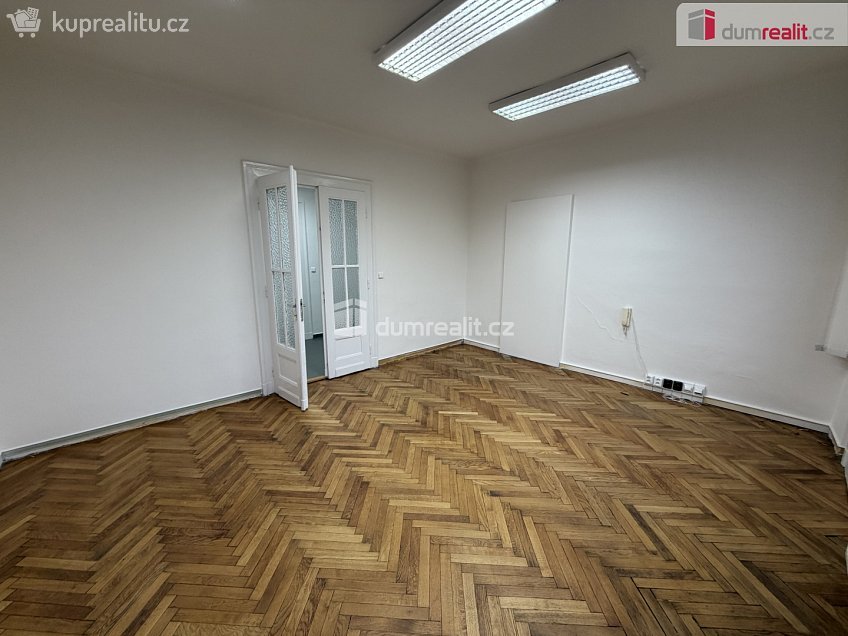 Pronájem  kanceláře 35 m^2 Vodičkova, Praha 1 