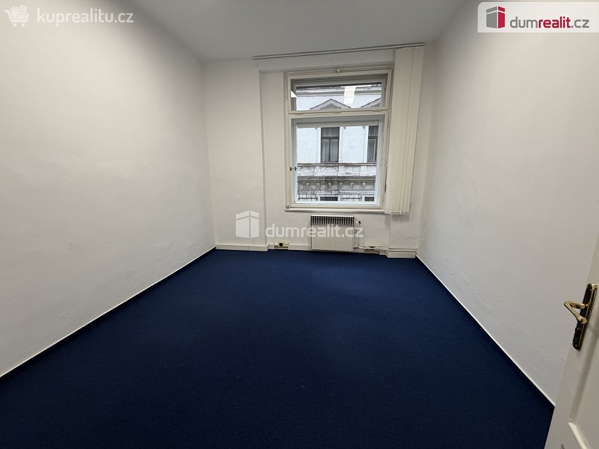 Pronájem  kanceláře 143 m^2 Vodičkova, Praha 1 