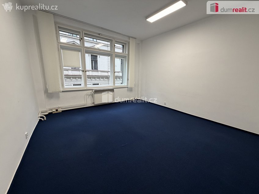 Pronájem  kanceláře 143 m^2 Vodičkova, Praha 1 