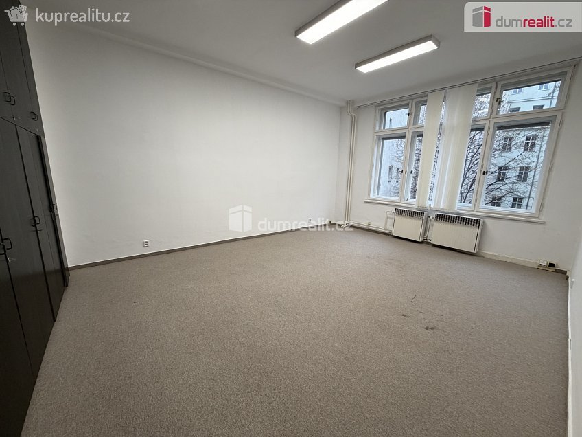 Pronájem  kanceláře 143 m^2 Vodičkova, Praha 1 