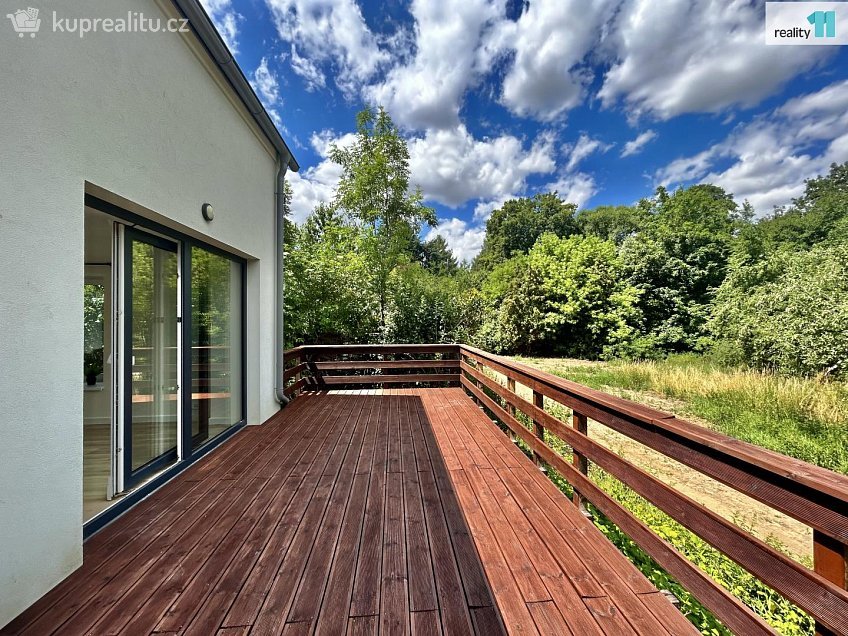 Prodej  rodinného domu 94 m^2 K Dubovému mlýnu, Praha 6 