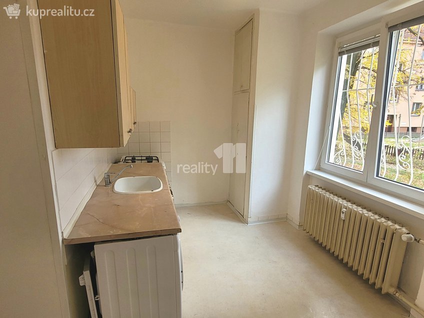 Prodej bytu 2+1 53 m^2 Myslivečkova, Praha 6 