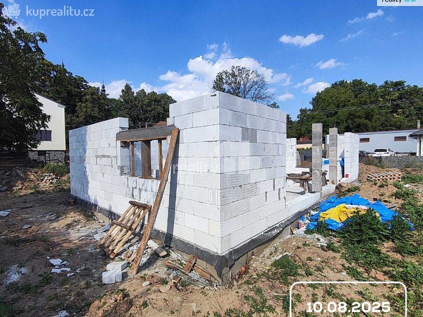 Prodej  domu na klíč 170 m^2 Pravonín, Pravonín 