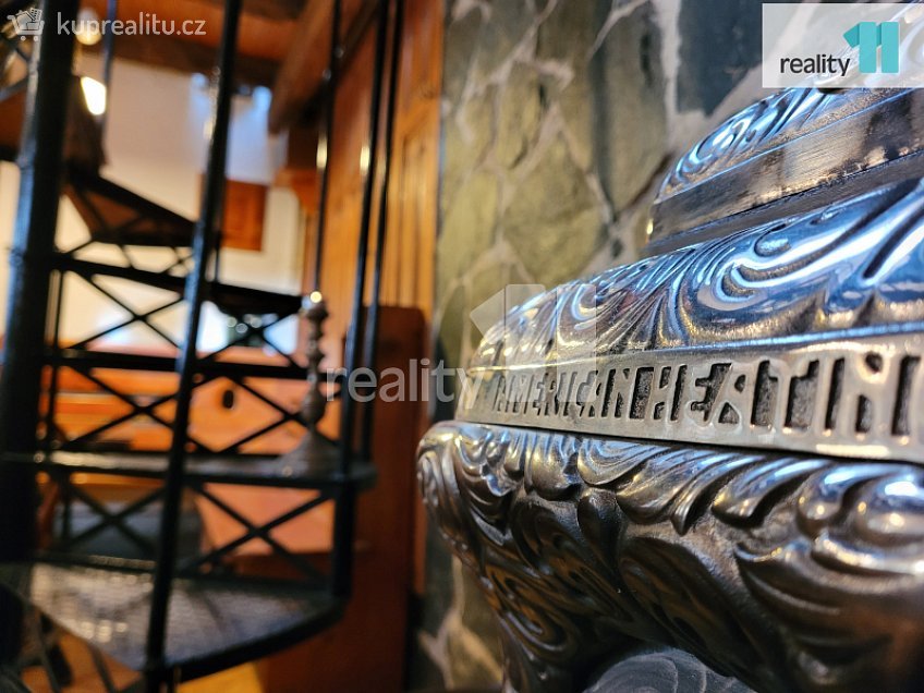 Pronájem  restauračního zařízení 100 m^2 Havelcova, Kolín 