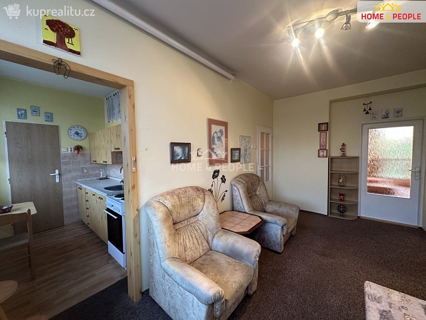 Prodej bytu 3+kk 62 m^2 Komenského, Golčův Jeníkov 