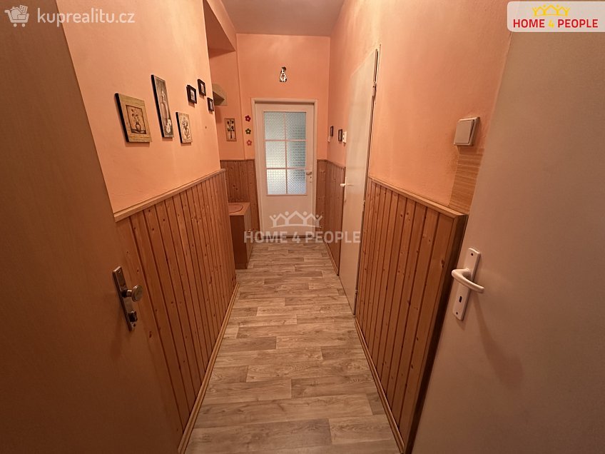 Prodej bytu 3+kk 62 m^2 Komenského, Golčův Jeníkov 