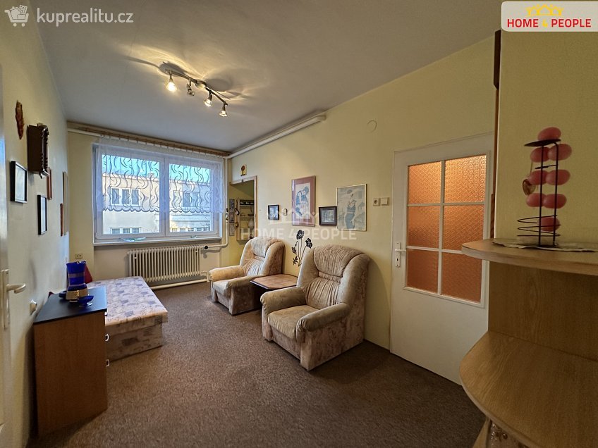 Prodej bytu 3+kk 62 m^2 Komenského, Golčův Jeníkov 