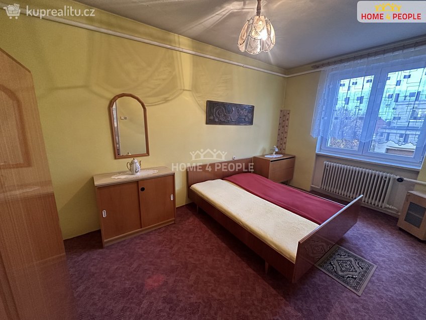 Prodej bytu 3+kk 62 m^2 Komenského, Golčův Jeníkov 