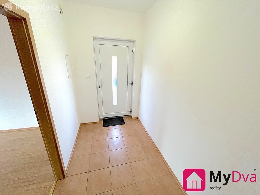 Pronájem bytu 3+kk 60 m^2 Sklepní, Hrušovany nad Jevišovkou 