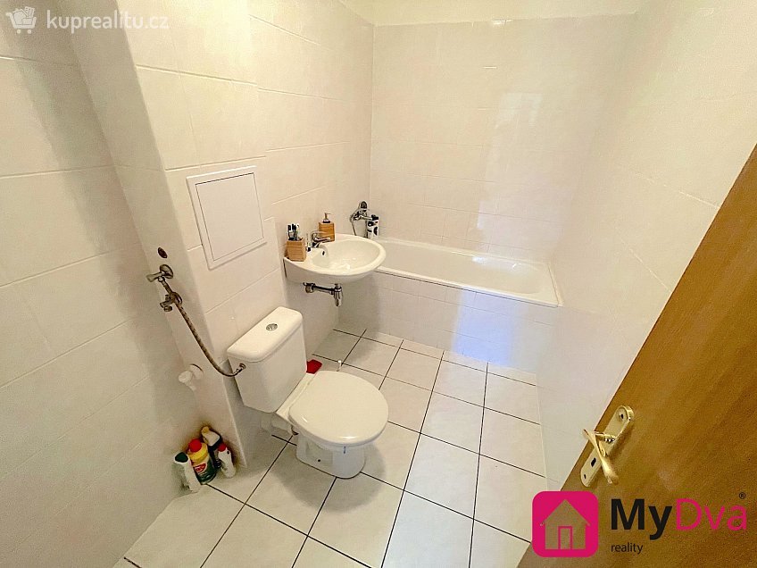 Pronájem bytu 3+kk 60 m^2 Sklepní, Hrušovany nad Jevišovkou 