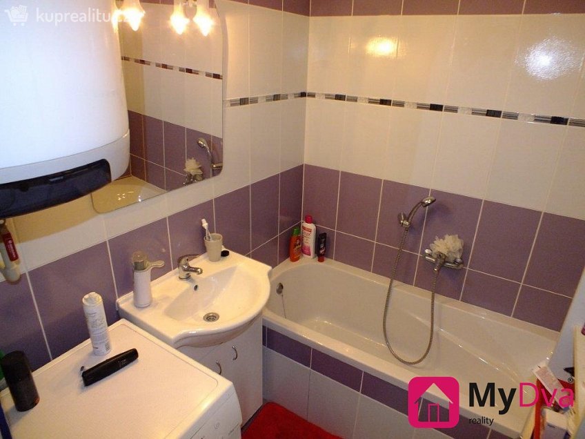 Pronájem bytu 3+kk 57 m^2 Růžová, Oslavany 