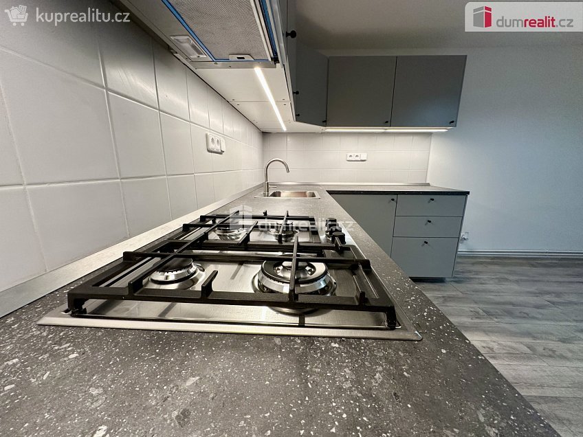 Prodej bytu 4+1 119 m^2 Kolmá, Karlovy Vary 