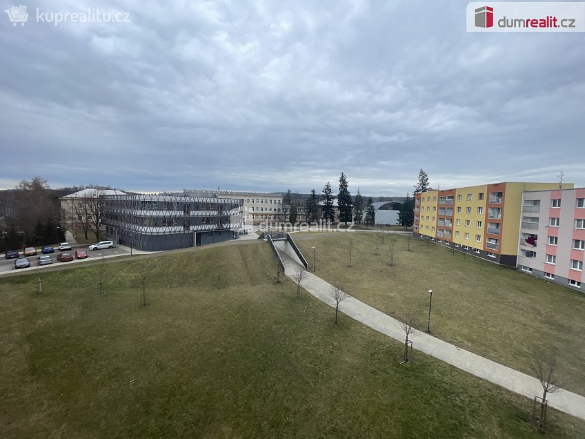 Pronájem bytu 3+1 78 m^2 Jana Šťastného, Mníšek pod Brdy 