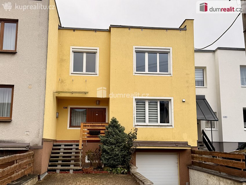 Prodej  rodinného domu 290 m^2 Ladova, Mariánské Lázně 