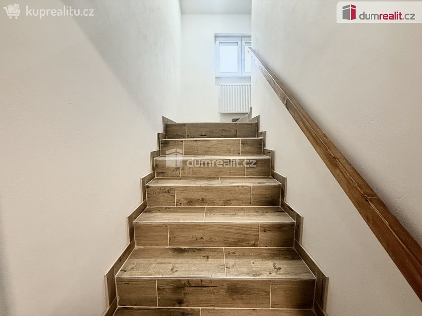 Pronájem bytu 4+1 128 m^2 Zahradní, Ústí nad Labem 