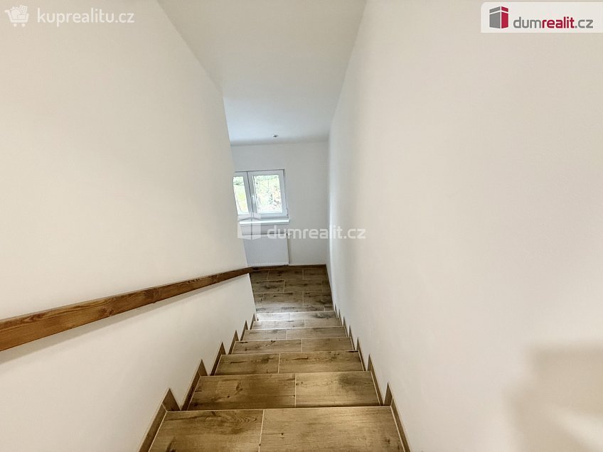 Pronájem bytu 4+1 128 m^2 Zahradní, Ústí nad Labem 