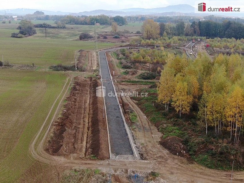 Prodej  stavebního pozemku 1659 m^2 Ostrov, Ostrov 