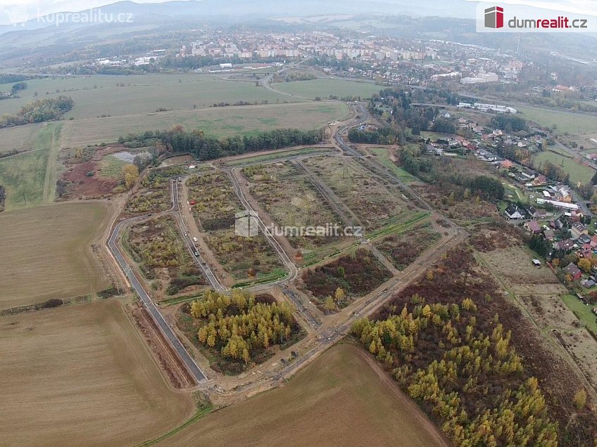 Prodej  stavebního pozemku 1659 m^2 Ostrov, Ostrov 