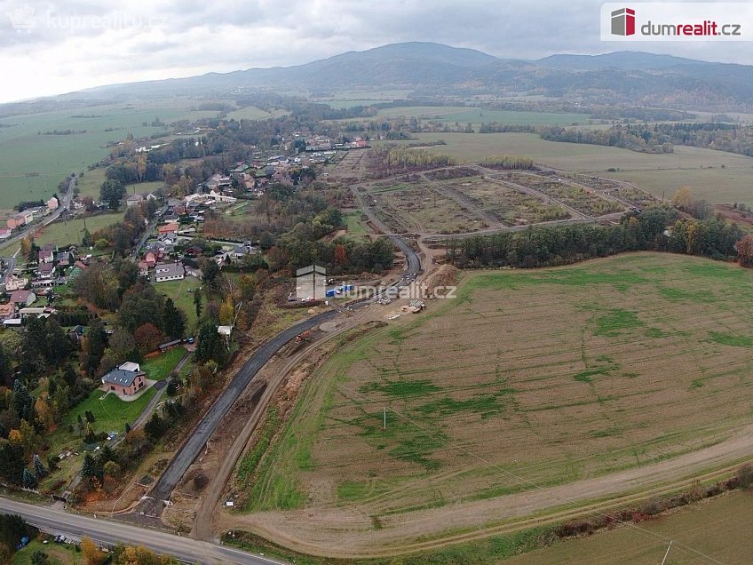 Prodej  stavebního pozemku 1659 m^2 Ostrov, Ostrov 