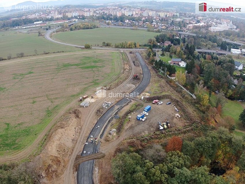 Prodej  stavebního pozemku 1659 m^2 Ostrov, Ostrov 