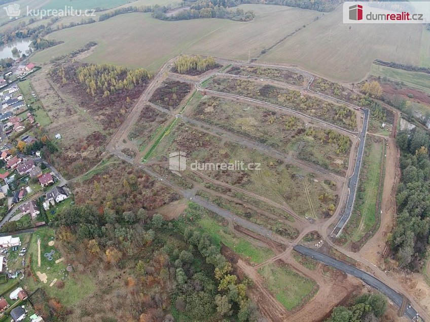 Prodej  stavebního pozemku 1659 m^2 Ostrov, Ostrov 