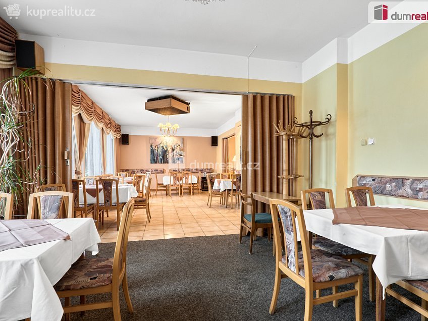 Prodej  rodinného domu 397 m^2 Dlouhá, Karlovy Vary 