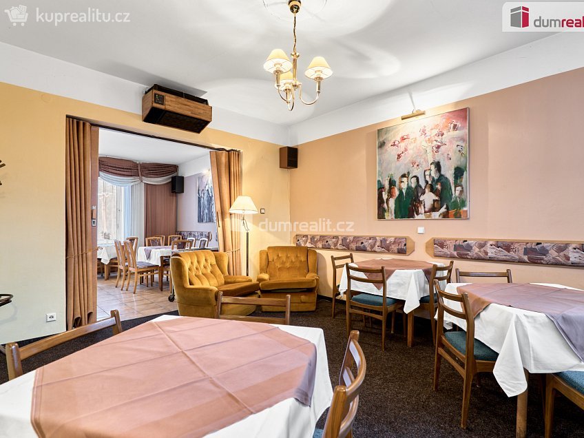 Prodej  rodinného domu 397 m^2 Dlouhá, Karlovy Vary 