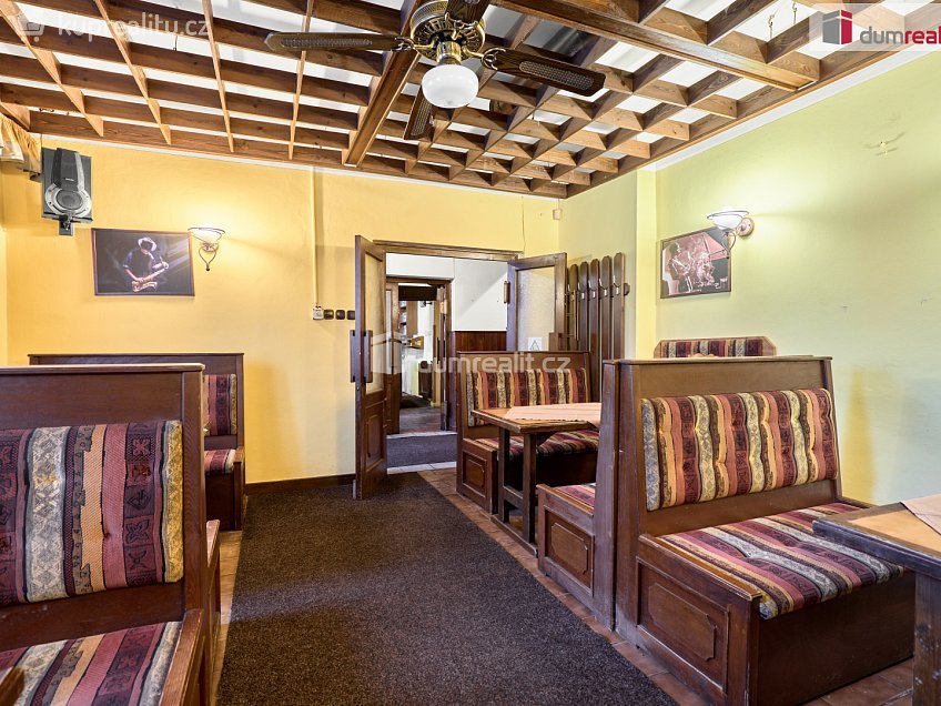 Prodej  rodinného domu 397 m^2 Dlouhá, Karlovy Vary 