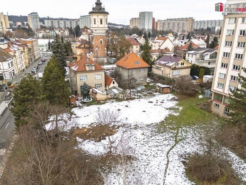 Prodej  stavebního pozemku 909 m^2 Davídkova, Praha 8 